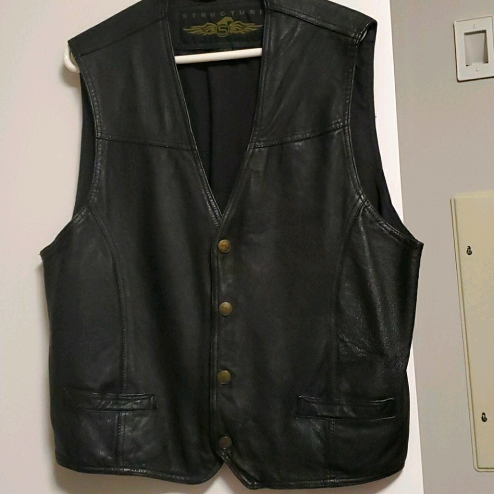 Men's leather motorcycle vest